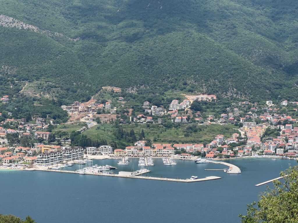 Portonovi, Montenegro